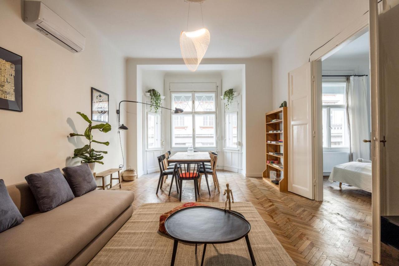 Sunshine Sprint Luxury Apartment Budapest Exteriör bild