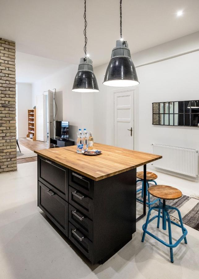 Sunshine Sprint Luxury Apartment Budapest Exteriör bild